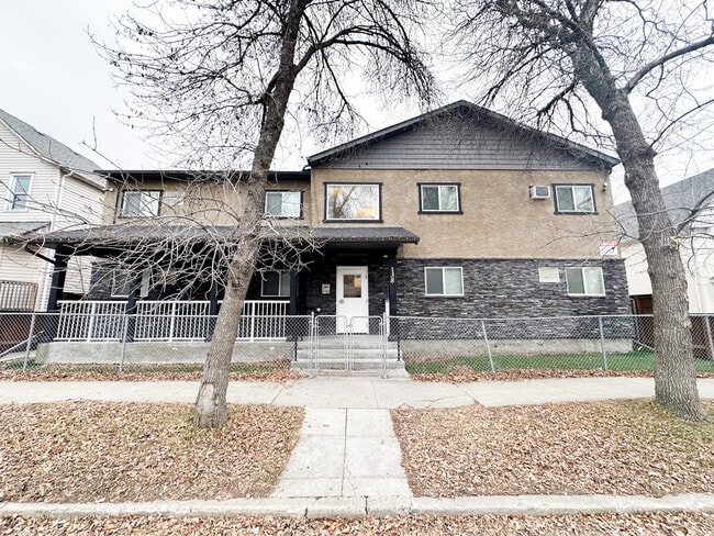 Photo - 138 Lorne Ave Unit 204