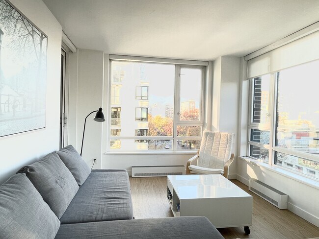 188 Keefer St