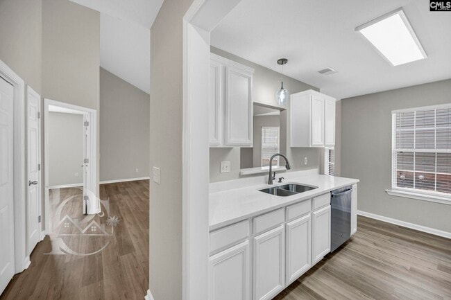 Photo - 508 Lanesborough Dr