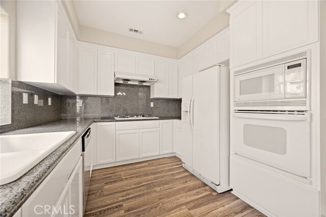 1115 Fairview Ave