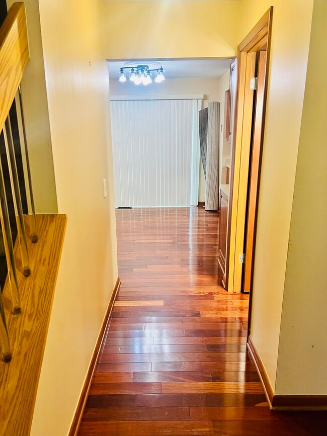 Photo - 30244 Southampton Ln