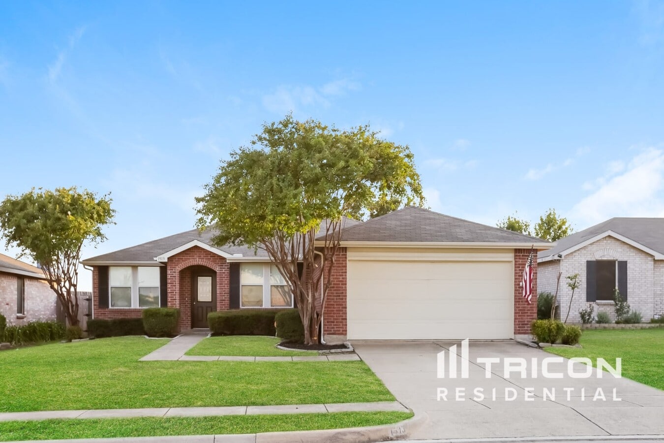 Photo - 1513 Queen Annes Dr House