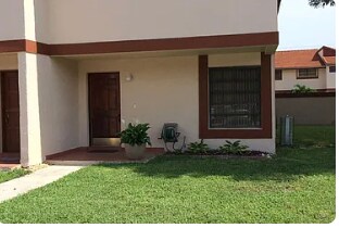 Building Photo - 13315 SW 58th Terrace Rental