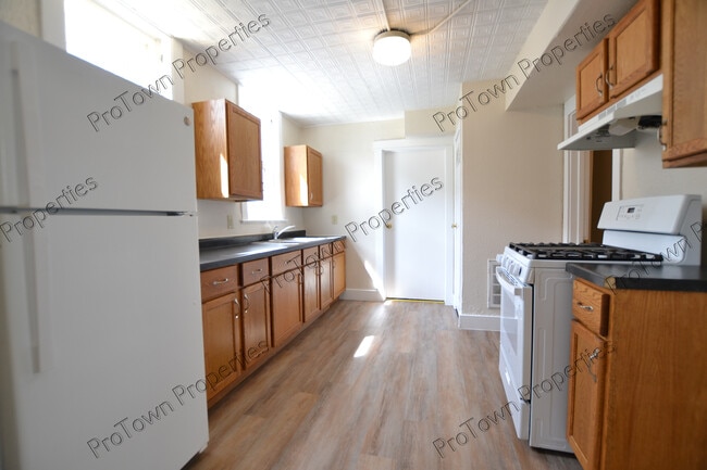 Photo - 835 N Broadway St Unit 1