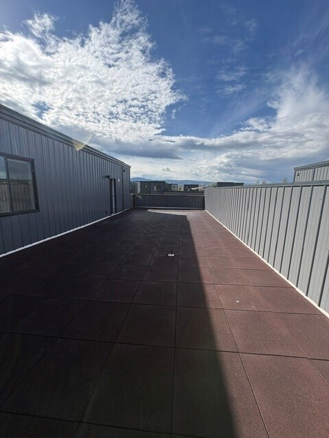 rooftop patio - 49 Intrepid Dr Unit 49A