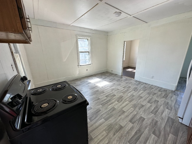 Photo - 6609 Chambers Ave Unit B1