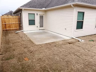 Photo - 624 Redwood Dr
