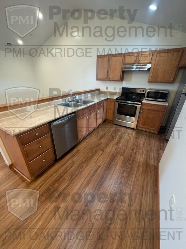 Photo - Country 3 Bedroom Apartment with 2 Car Garage Unit 1