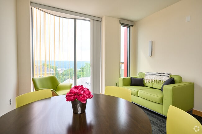 Photo - Central Collegetown - College Townhouse