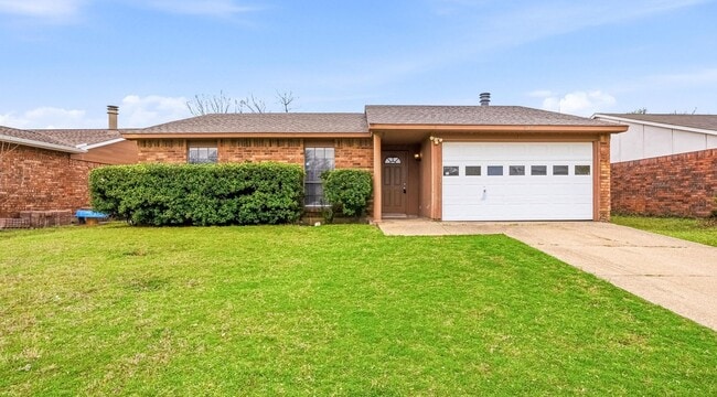 Building Photo - COZY and CHARMING 3 Bedroom, 2 Bathroom home located in Allen!