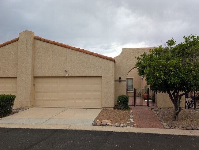 Photo - Gorgeous NW TownHouse - Sunset Ridge - Great Community