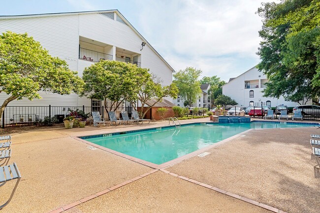 Crosswinds Apartments