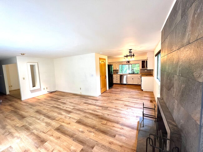 Photo - 11585 SW Settler Way