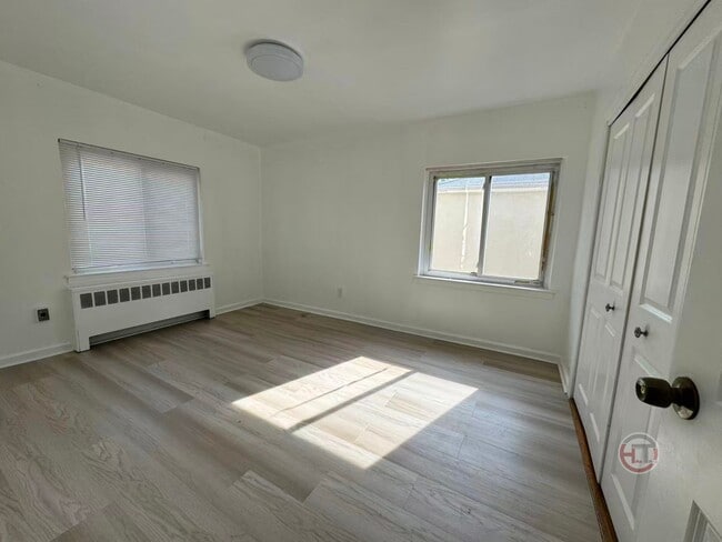 Photo - 3220 Lafayette Ave