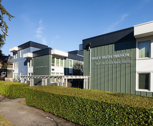 Photo - Mary Ruth Manor