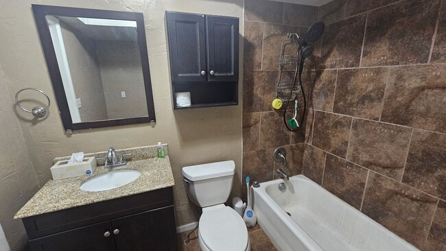 Photo - Space, Style, and Sunshine in Southlawn - 3 bed 1.5 bath home for rent