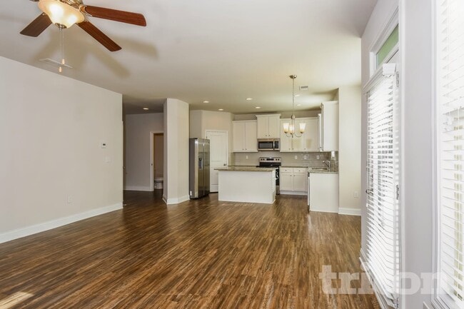 Photo - 175 Ireland Ln