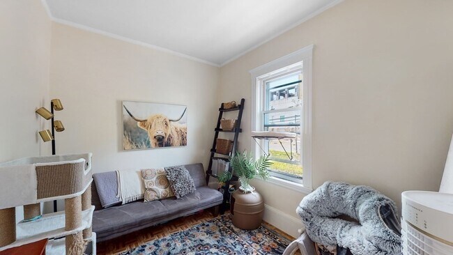 Photo - 112 Gladstone St Unit 4