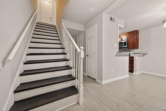 Photo - 6631 Wanda Ln