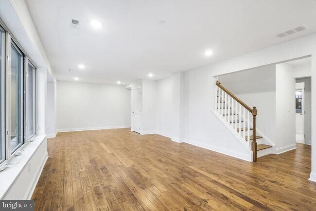 Photo - 41 W Wildey St Unit 1