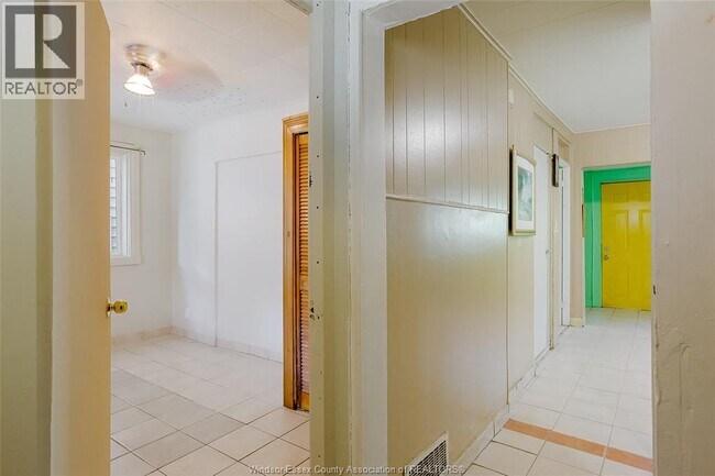 Photo - 361 Josephine Ave