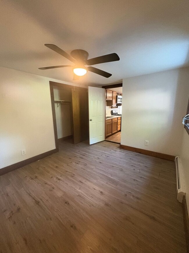 Photo - 836 6th St Unit 836 6th St Bsmt