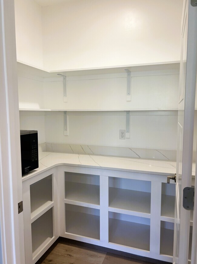 808 Napa Dr Unit 808 Napa