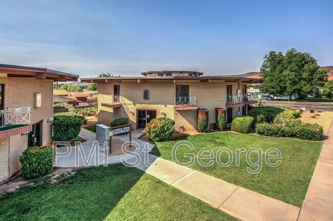 Photo - 210 E 600 S House