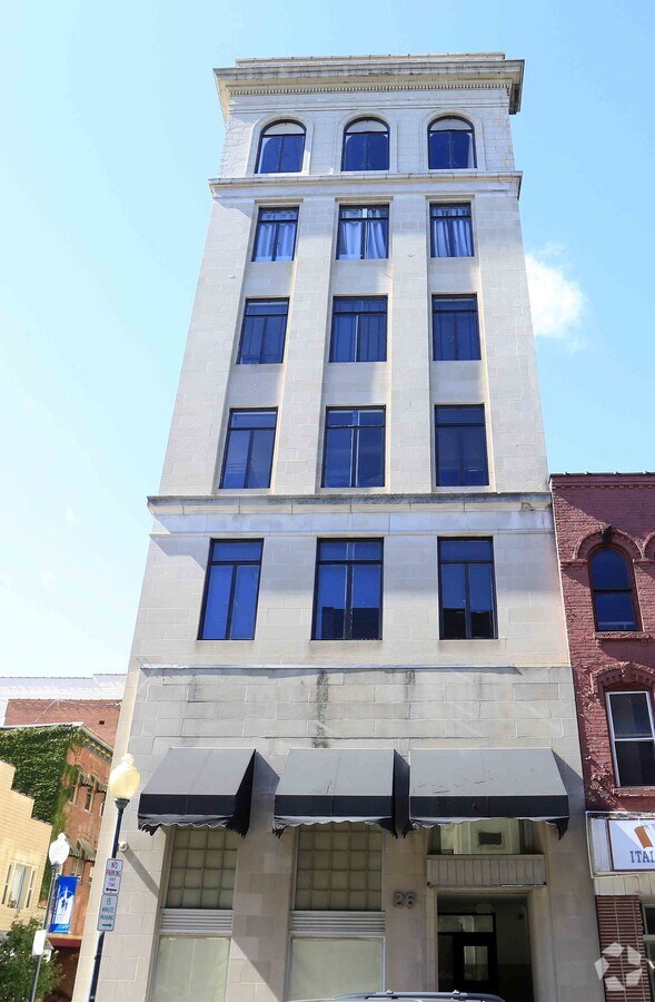 Photo - Polonia Tower