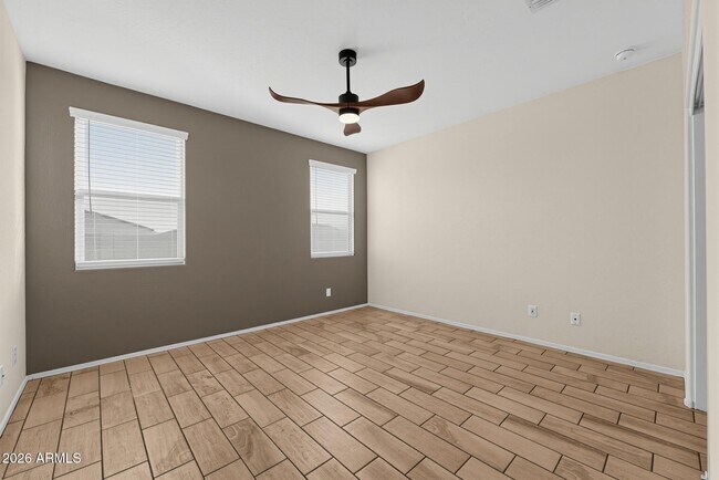 1623 W Pima Ct