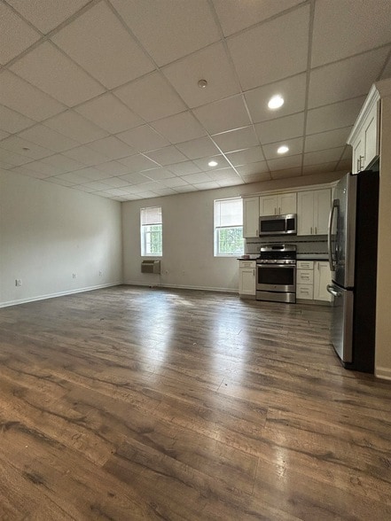 Photo - 61 Kansas St Unidad 3C Rental