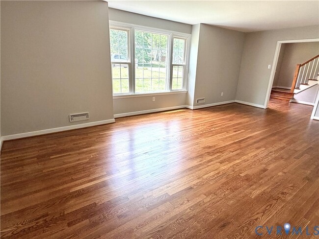 Photo - 11402 Creekside Dr