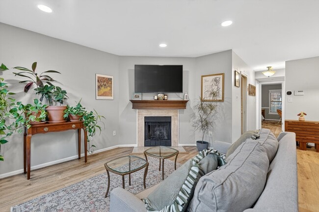 Photo - 29 14th St NE
