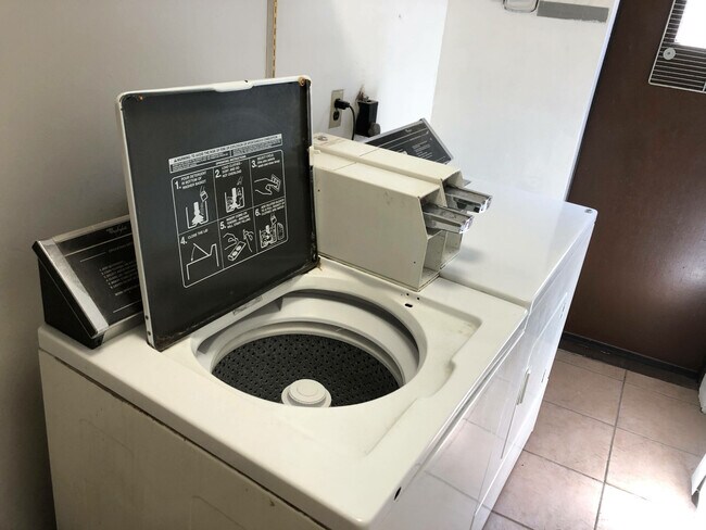 Photo - 22 Hanson St Unit #3