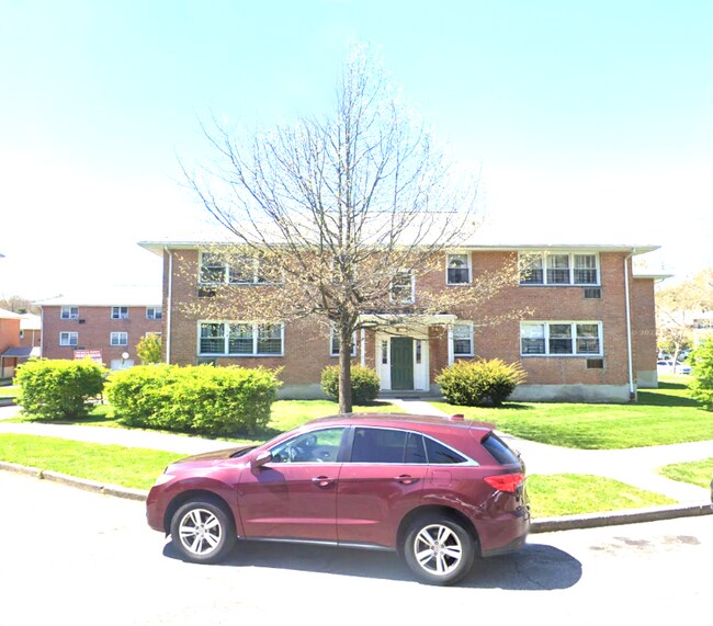 Photo - 106 Shoreview Dr House