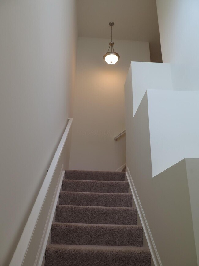 Photo - 541 Wintergreen Wy