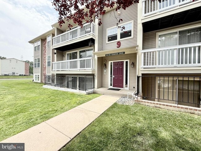 Photo - 97 Kenwood Dr Apartment