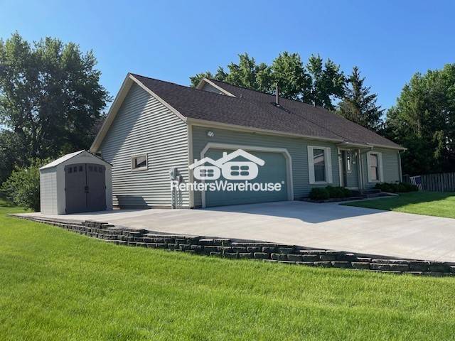 Photo - 651 Croixwood Pl