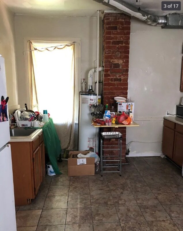 Photo - 124 S Laurel St Unit A