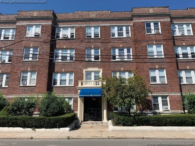 Photo - 47 Linden St Unit 1