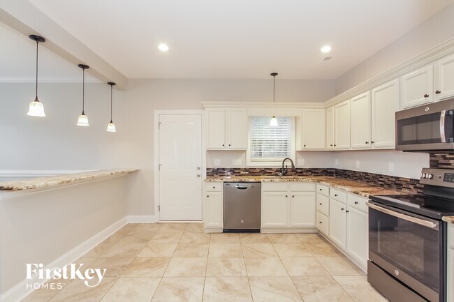 Photo - 7879 Smith Pond Dr