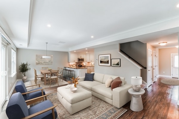 Photo - Highcroft Apartments