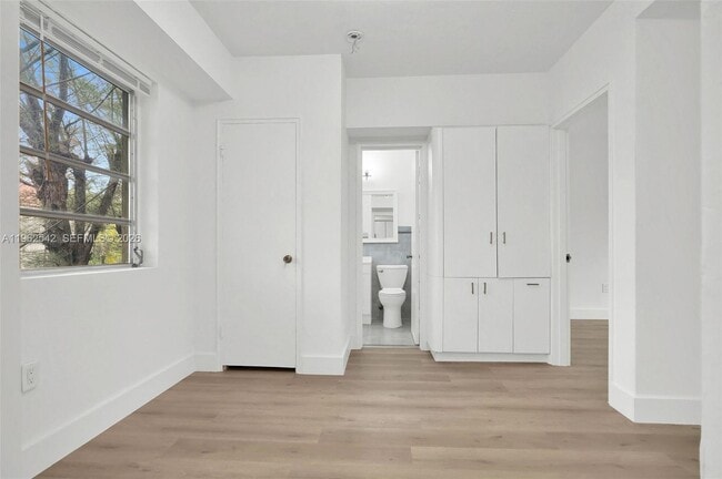 Photo - 4740 Pine Tree Dr Unit 28