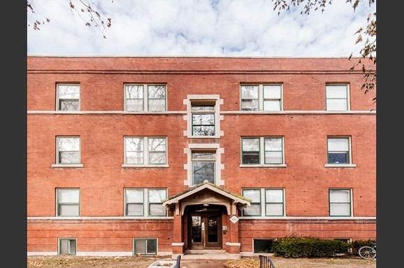 Photo - 6021 Pershing Ave Apartments