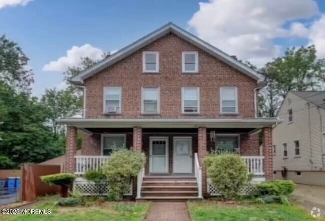 Building Photo - 17 Codington Pl Rental