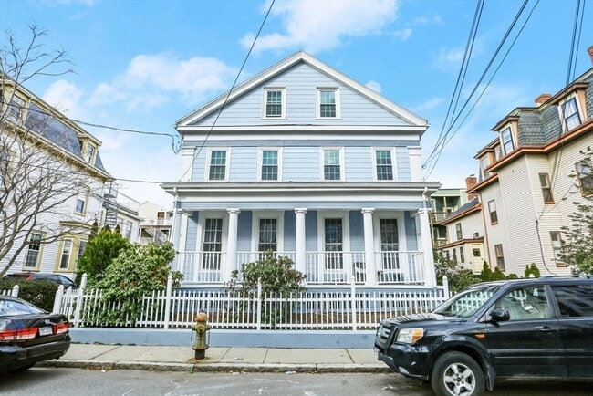 Photo - 373 Washington St Unidad 1