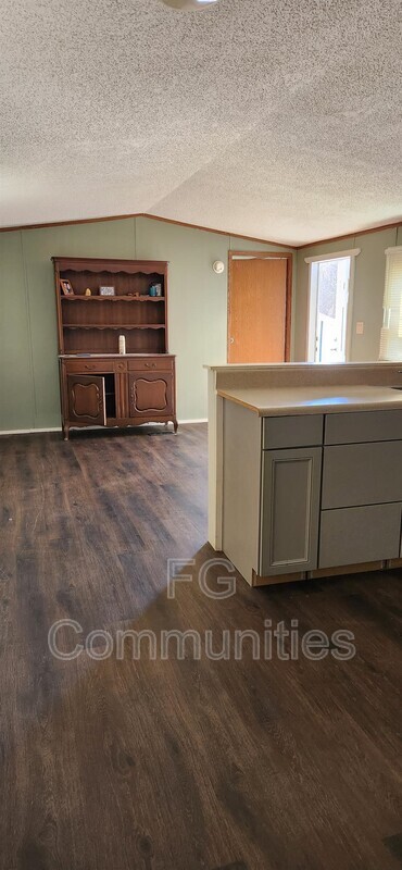 Photo - 12 Glimmer Dr