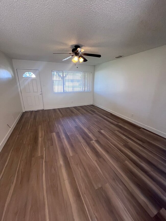 Photo - NICE HOME IN RANCHO CORDOVA!!