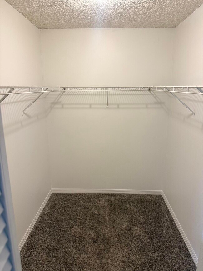 Photo - 8705 Vía Giula