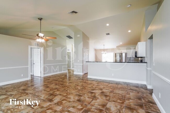 Photo - 2913 NW 19th Pl